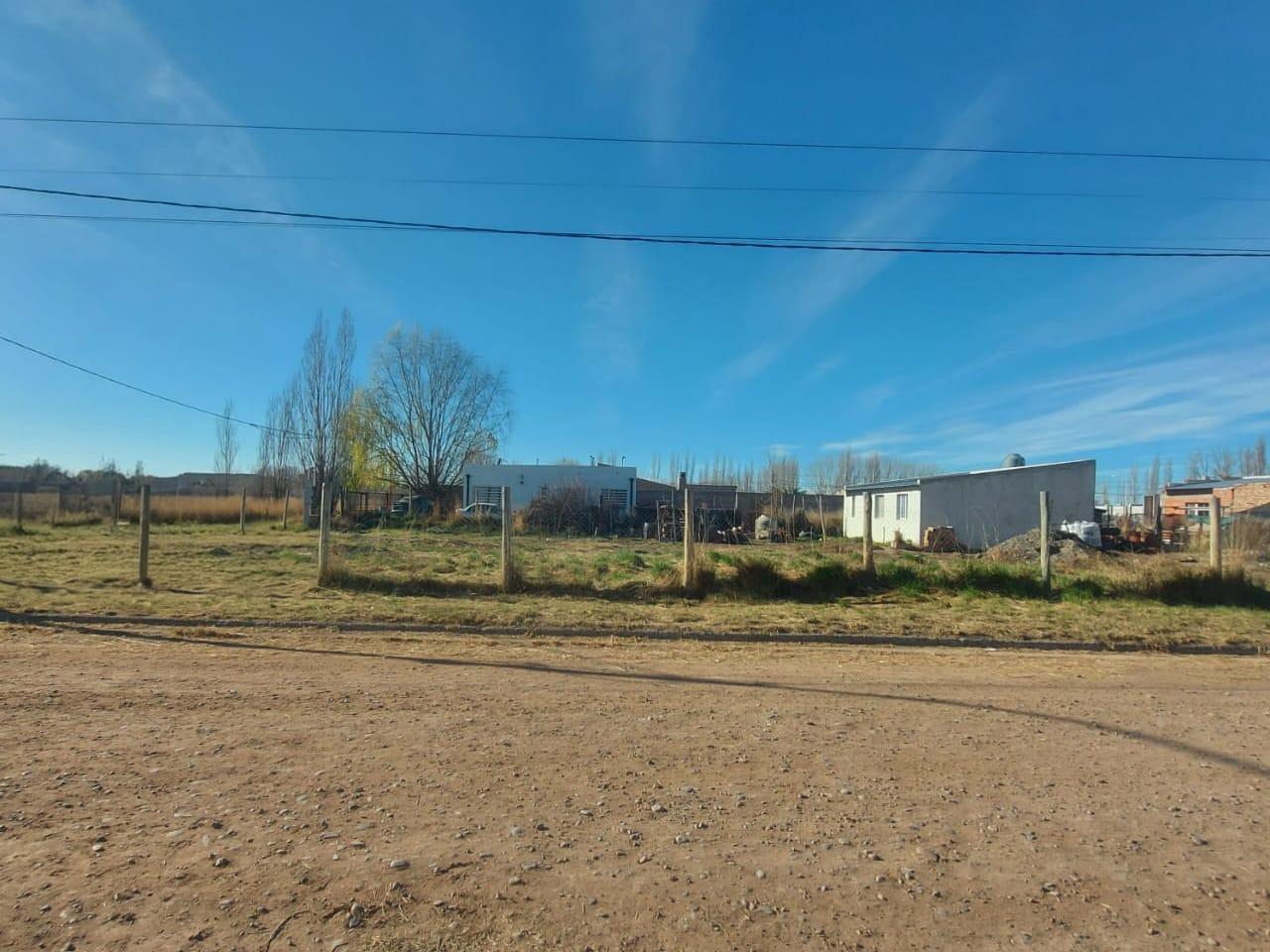 Foto de LOTE EN ESQUINA - 466 m2 - Fernandez Oro, imagen 1