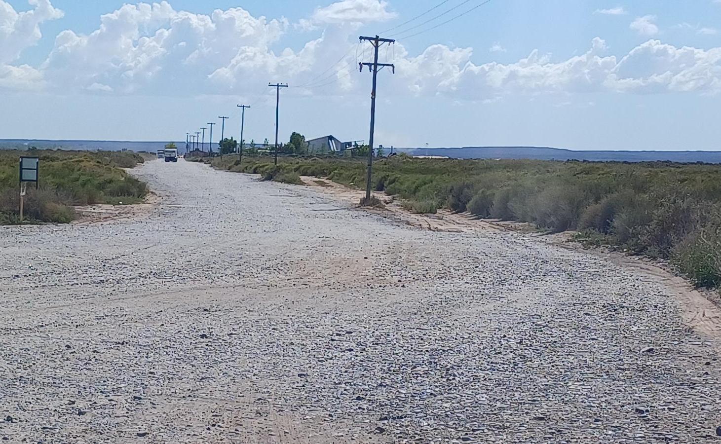Foto de VENTA LOTE apto a Industria (con frente de ruta), camino a Añelo, imagen 3