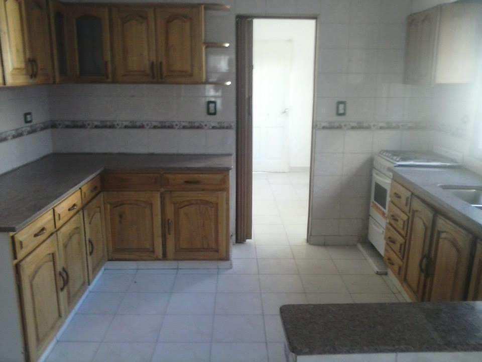 Foto de Casa ideal para Oficinas, Consultorios o Institutos! - Neuquén (5, imagen 5