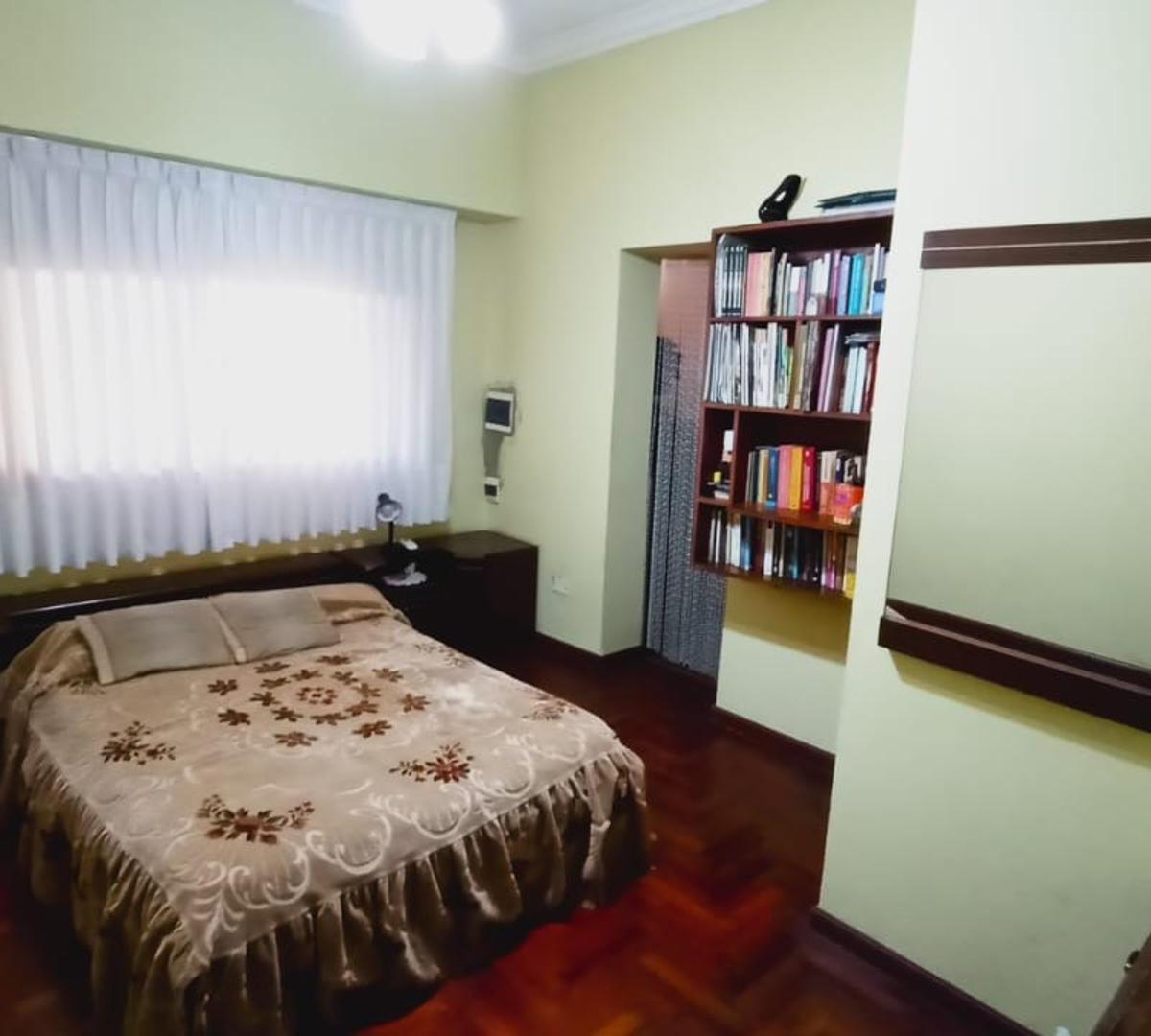 Chalet en venta - Castelar Norte - Wilde al 2100