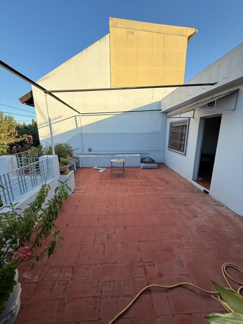 Casa en Venta en Hurlingham - Apta Crédito 5
