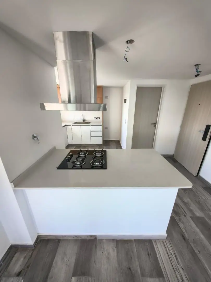 Departamento en venta- 3 amb con cochera - Ituzaingó Norte 5