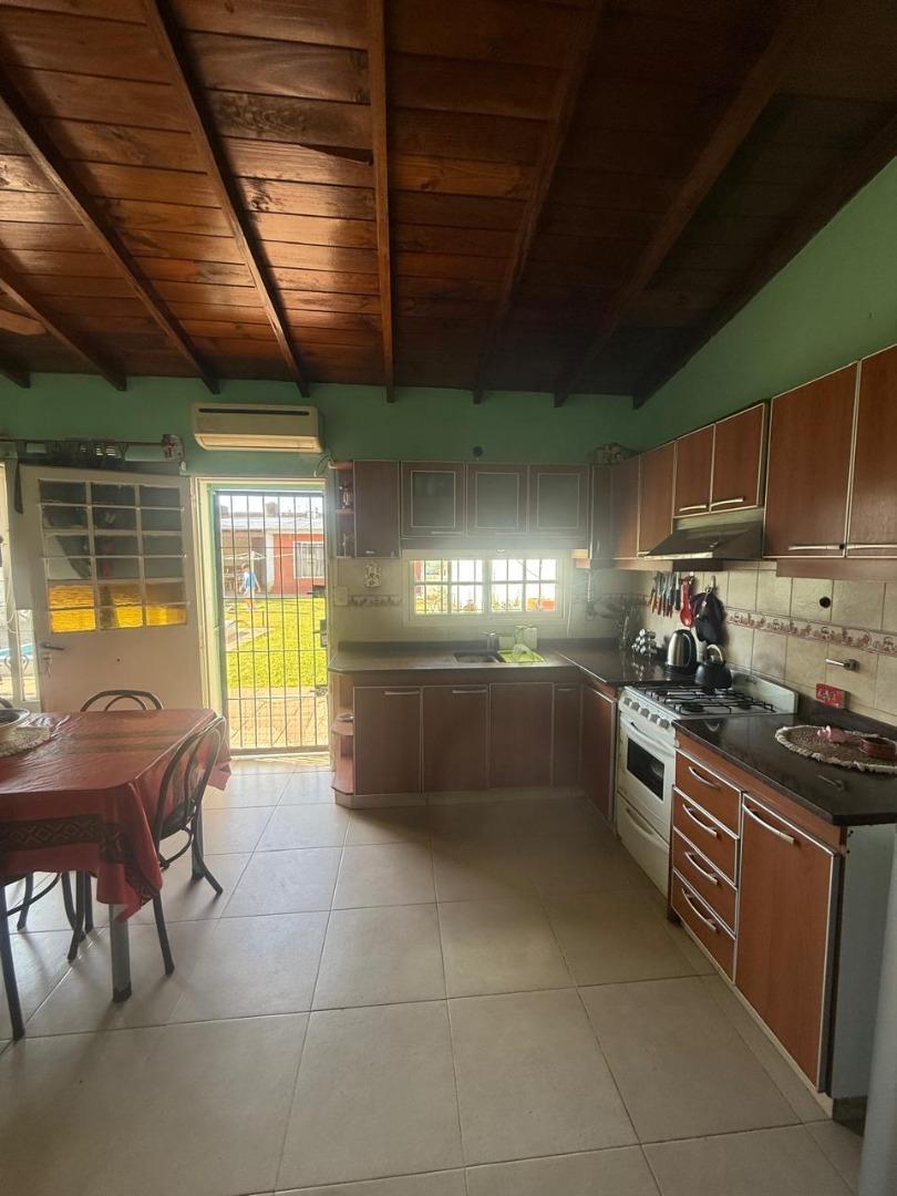 Foto de Casa en venta en Castelar - Zona residencial, imagen 5