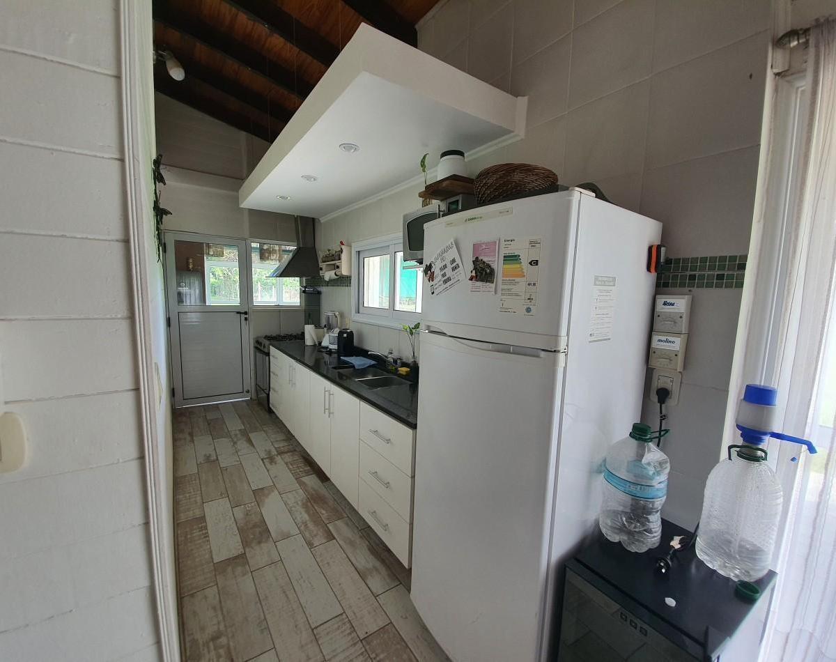 Hermosa Casa en Venta en Rincon Santa Maria 3