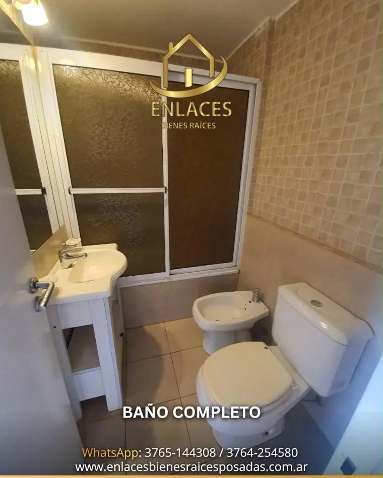 Departamento centrico de 2 dormitorios en alquiler en Posadas 4