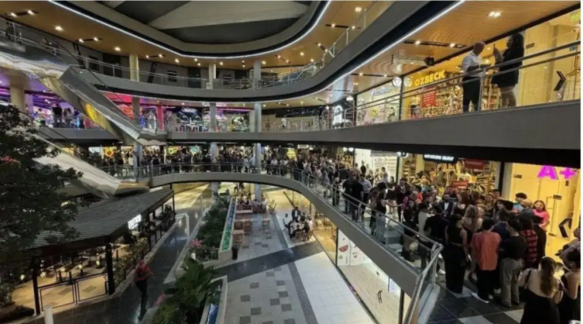 PASEO COMERCIAL WO, LOCAL EN ALQUILER/VENTA 3
