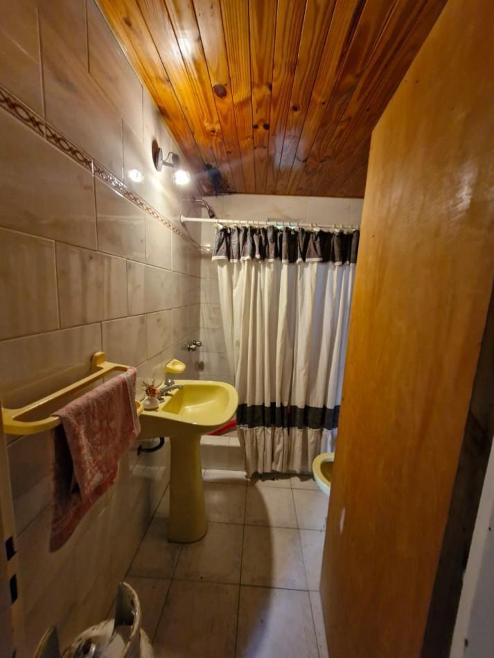 Foto de CASA QUINTA DE 2 AMBIENTES CON DEPENDENCIA EN VENTA EN BARRIO LA, imagen 3