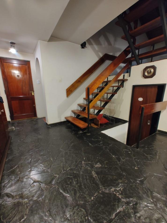 Foto de Casa de 4 ambientes con dependencia!!, imagen 2
