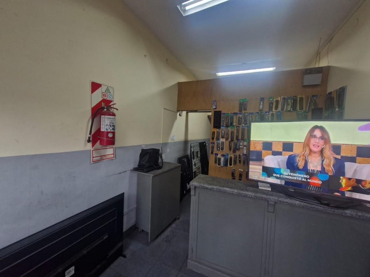 Foto de LOCAL TIPO PH EN VENTA SOBRE AV. BELGRANO, imagen 3