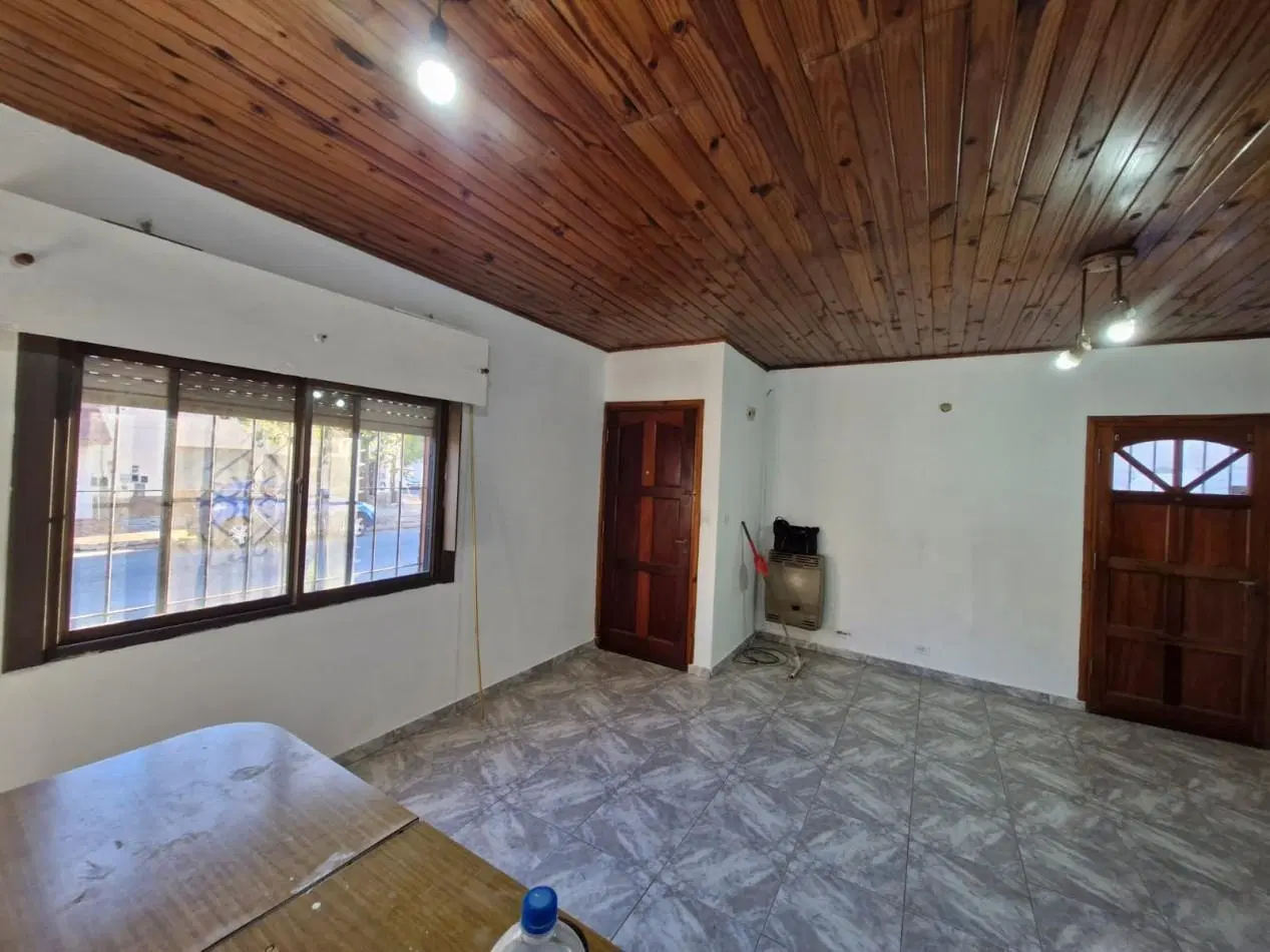 ALQUILER DE PH AL FRENTE DE 2 AMBIENTES CON GARAGE DESCUBIERTO 4