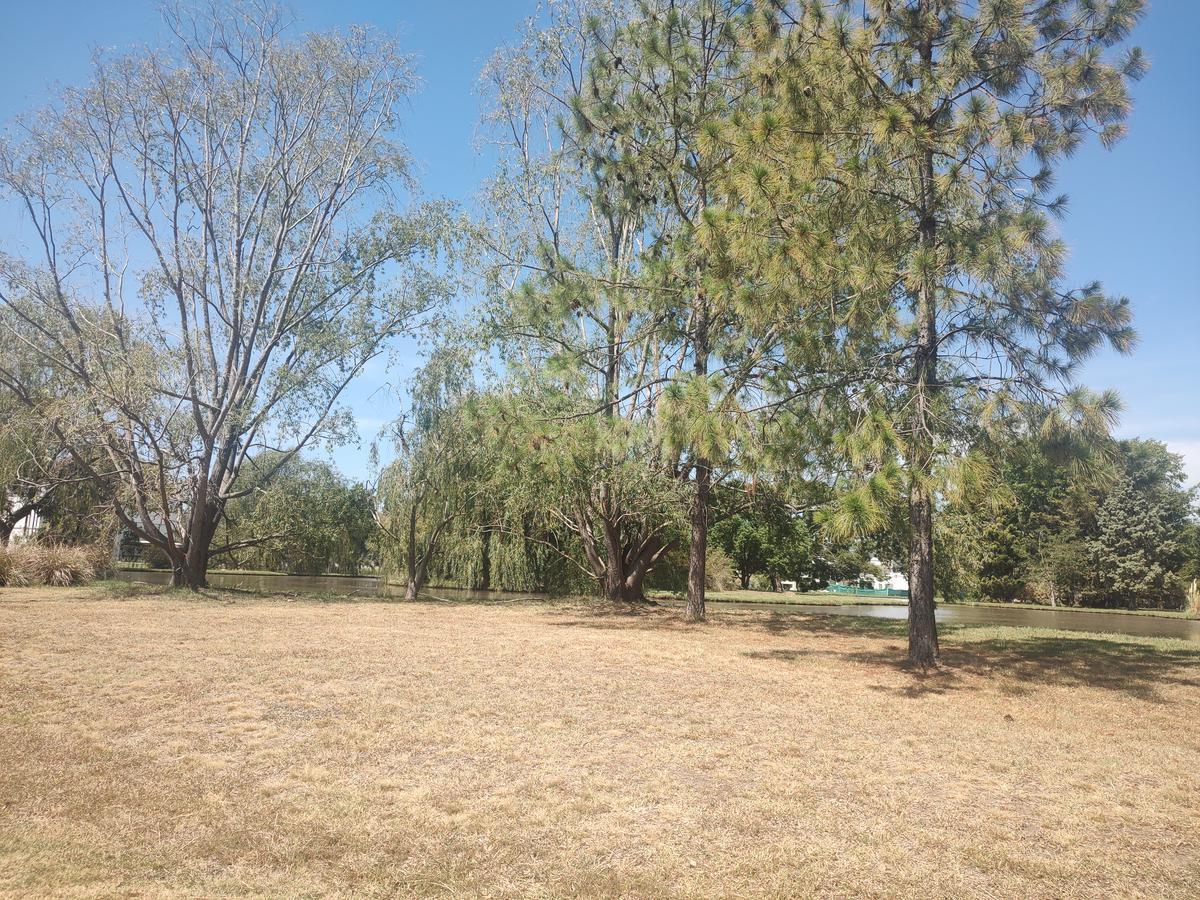 Terreno en venta en Casuarinas del Pilar | VCO Propiedades