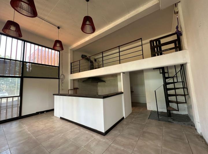 Alquiler | Local comercial en Apartamentos del  Campus | VCO Propiedades 1
