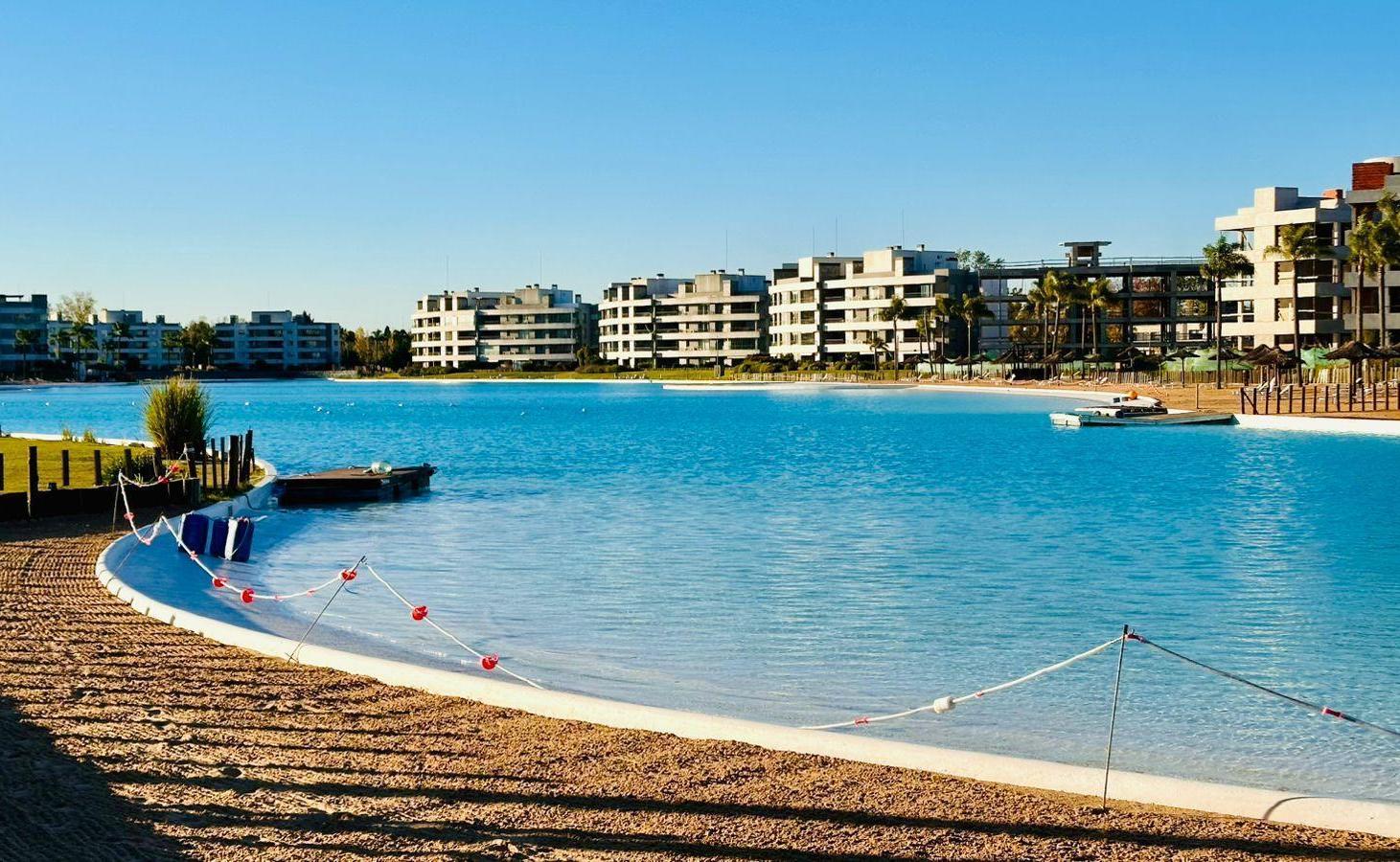 Casa en Venta a Estrenar 5 Amb Lagoon Pilar | VCO Propiedades