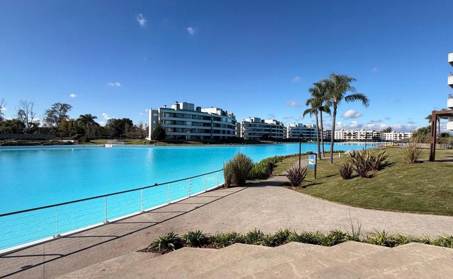Departamento - Lagoon Pilar 3