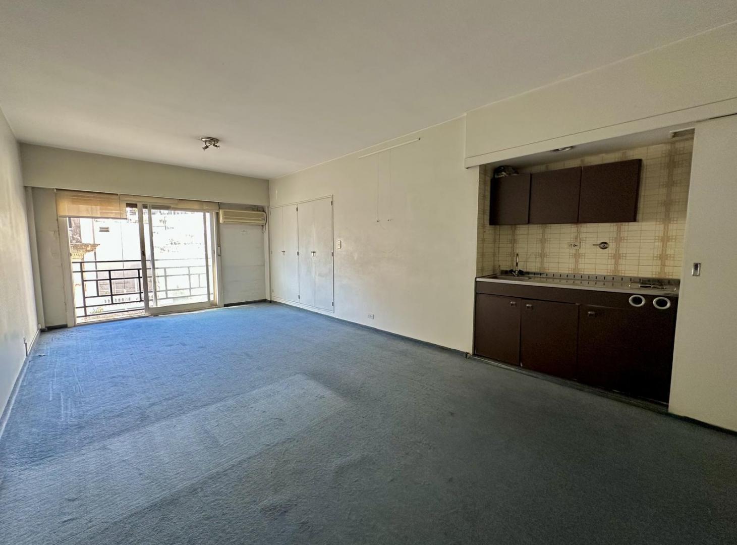 VENTA DEPARTAMENTO MONOAMBIENTE RETIRO - JUNCAL Y ESMERLDA