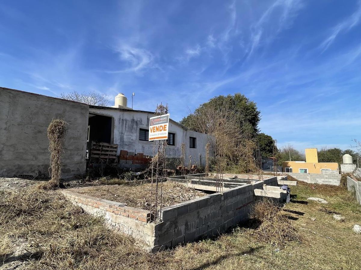 Terreno + Construcción en Barrio Villa Sol - Salsipuedes 3