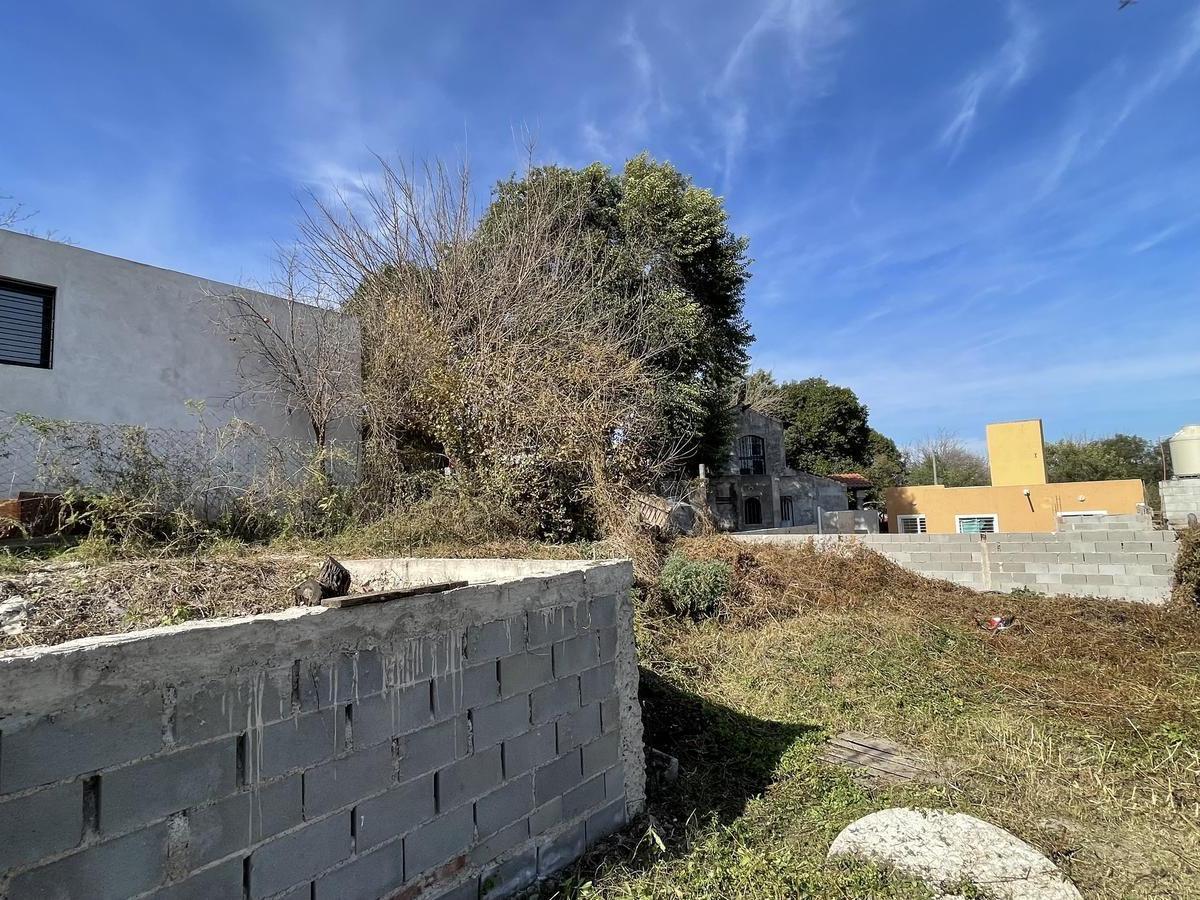 Terreno + Construcción en Barrio Villa Sol - Salsipuedes 2