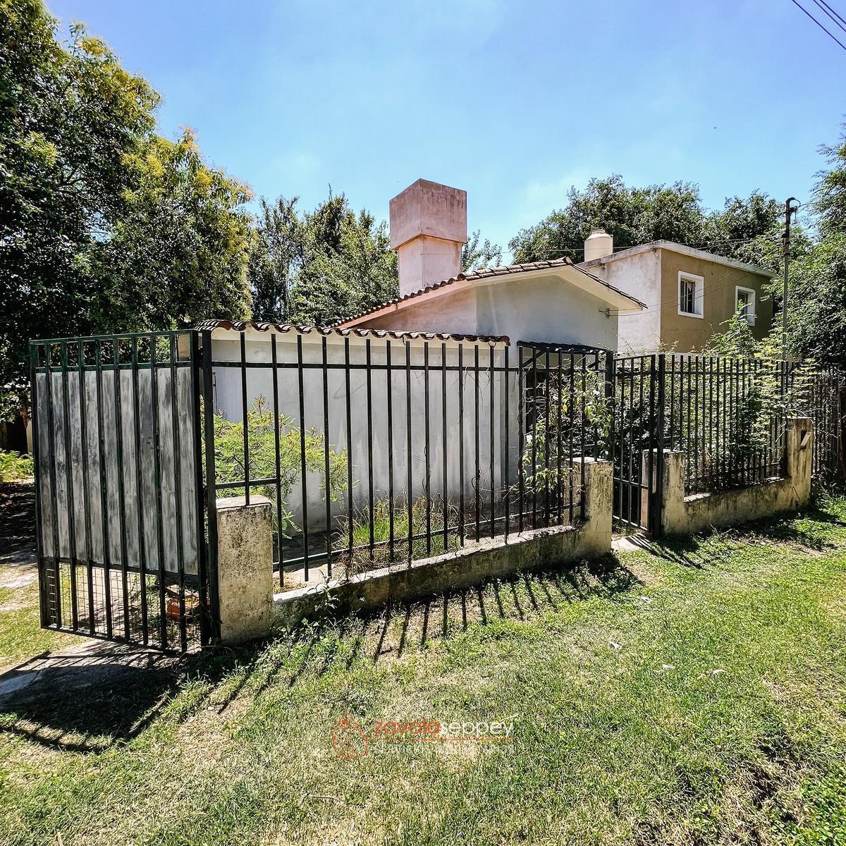 Casa en Salsipuedes de 2 Dorm. - Terreno de 430 m² - a m de La Ypf 3