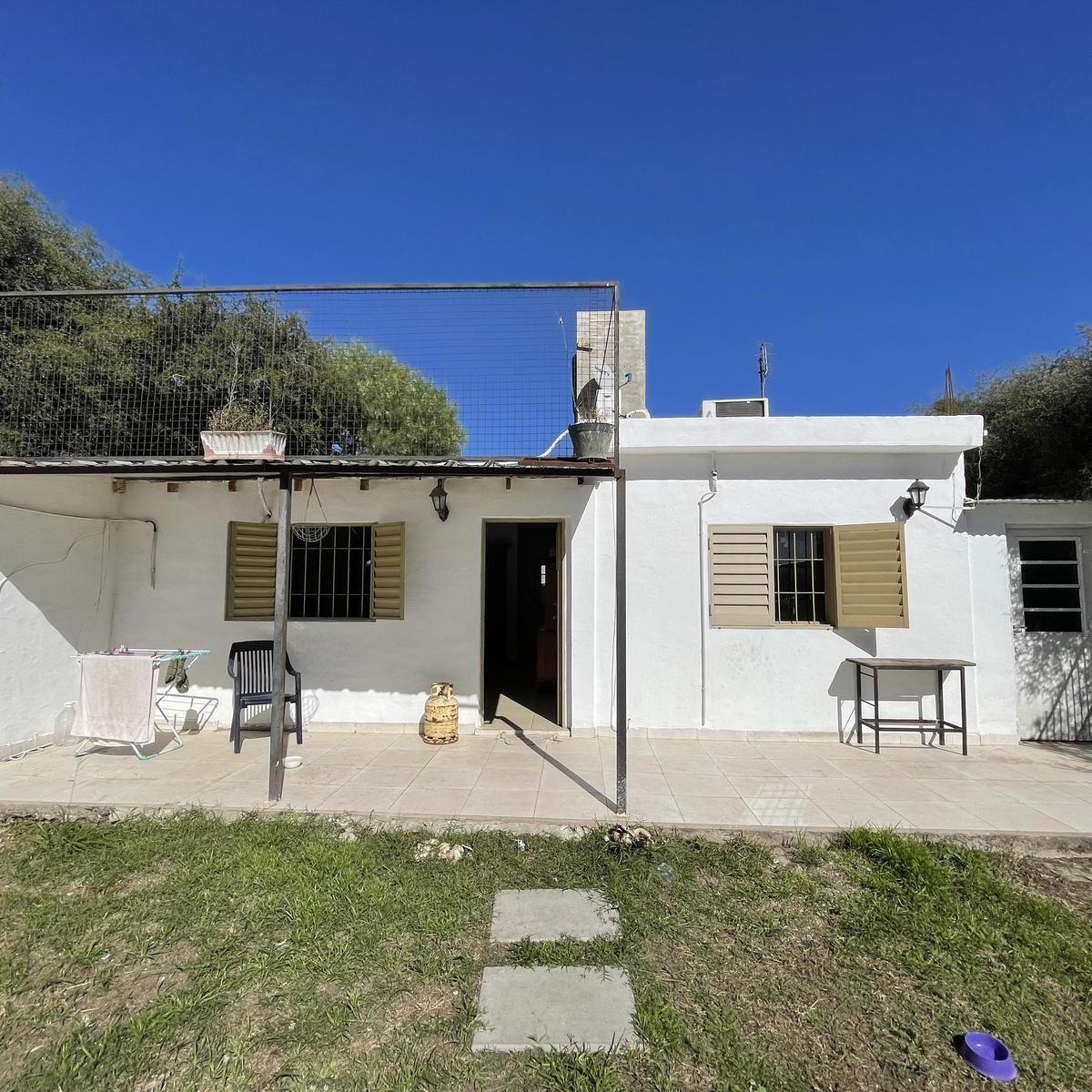 Venta en Bloque - Casa Departamento 2 Locales - Salsipuedes - Oportunidad de Invertir 3