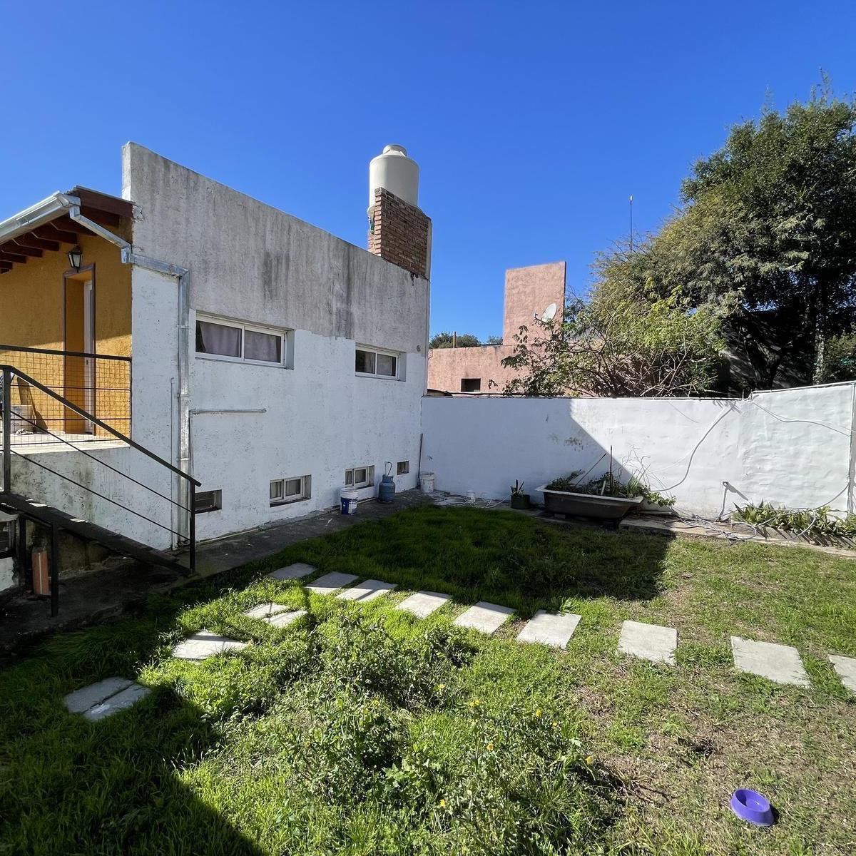 Venta en Bloque - Casa Departamento 2 Locales - Salsipuedes - Oportunidad de Invertir 4
