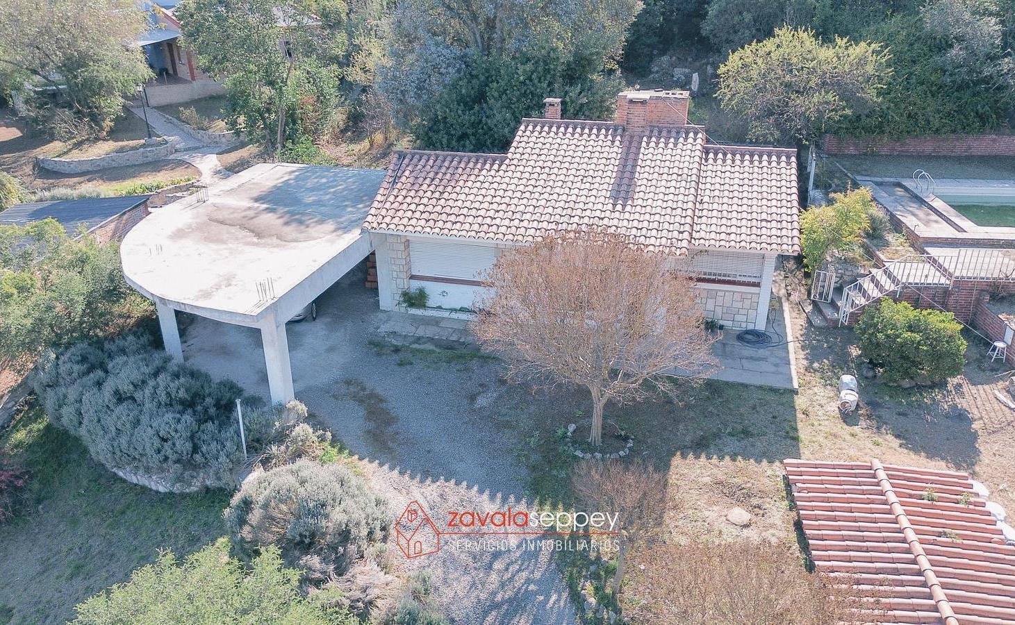 Foto de VENTA 2 CASAS en AGUA DE ORO - 3500M2 - EXCELENTE UBICACIÓN, imagen 2