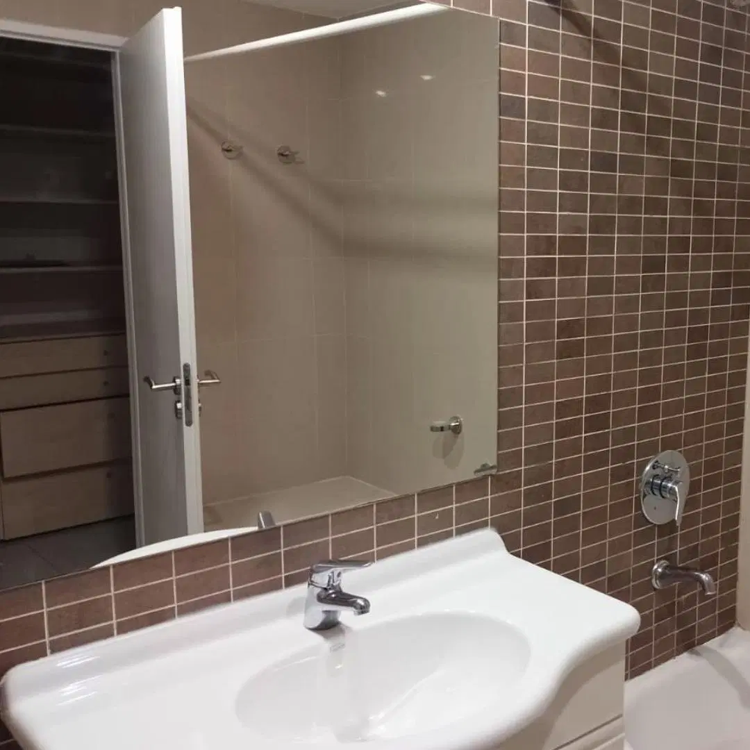 DEPARTAMENTO EN VENTA CON DOS COCHERAS- MENDOZA 69, NEUQUÉN CAPITAL 8