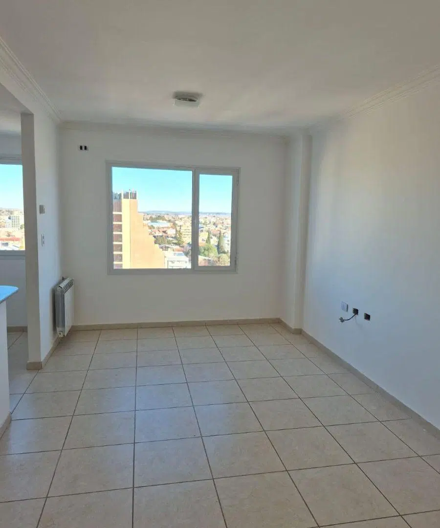 DEPARTAMENTO EN ALQUILER 4