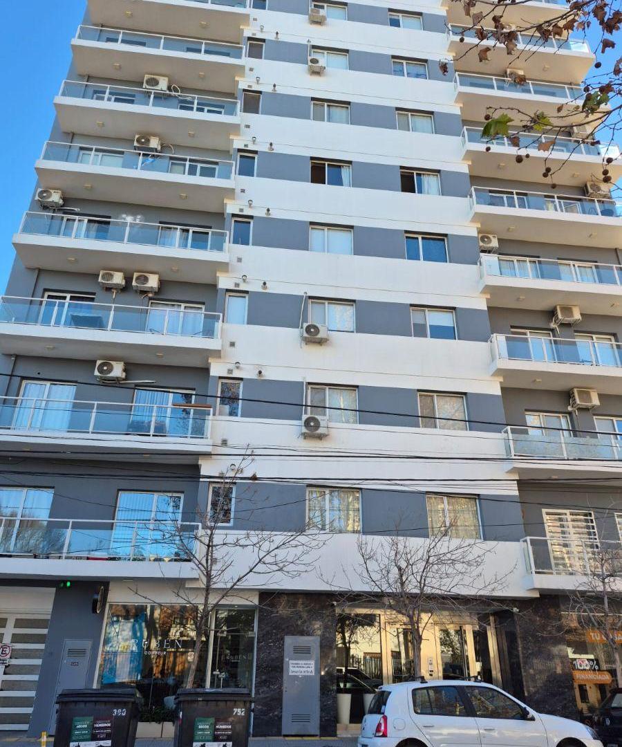DEPARTAMENTO EN ALQUILER