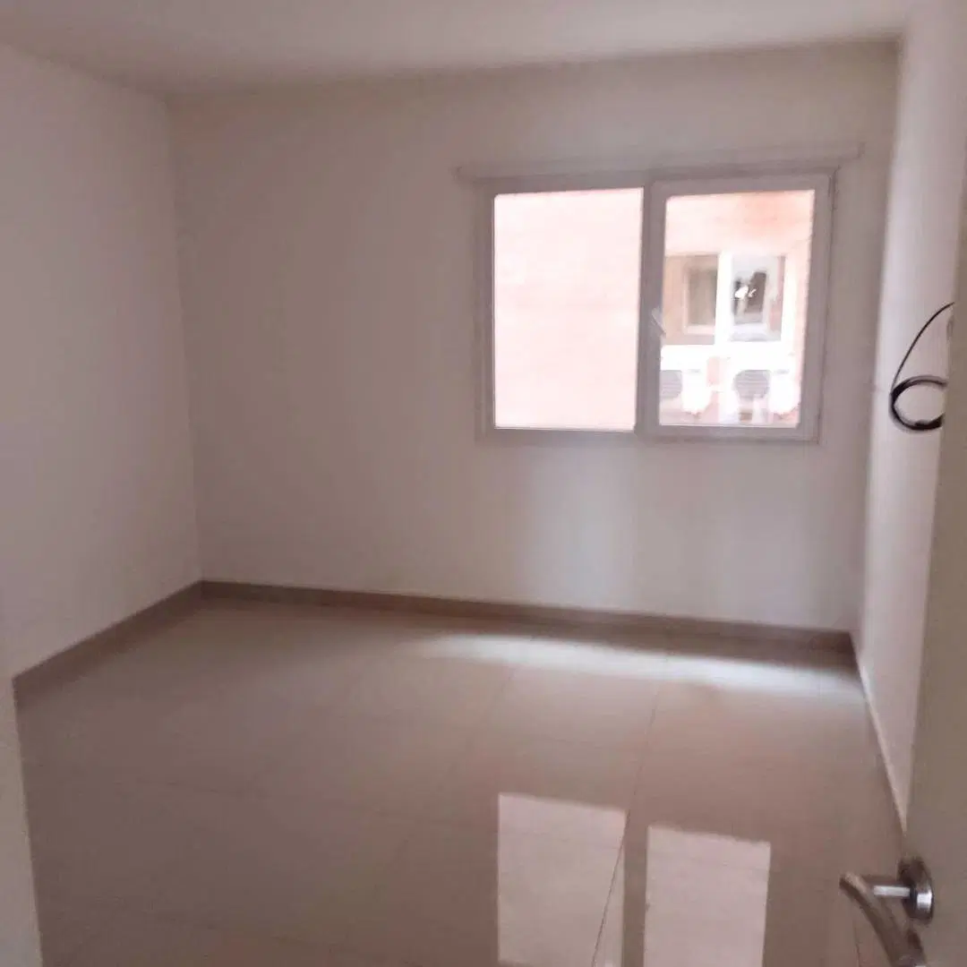 DEPARTAMENTO EN ALQUILER CON DOS COCHERAS. MENDOZA 69. NEUQUÉN CAPITAL 5