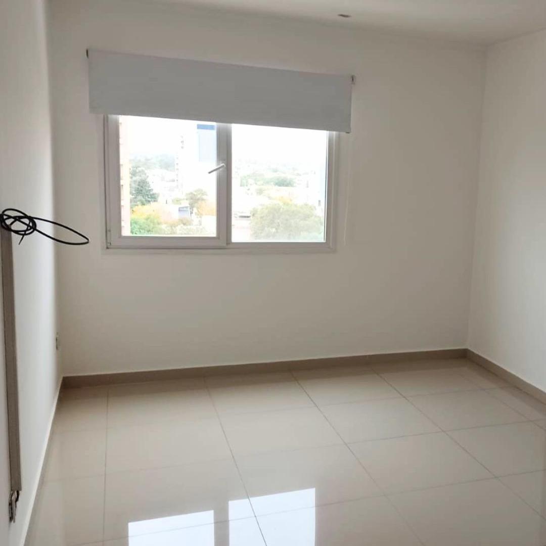 Foto de DEPARTAMENTO EN ALQUILER CON DOS COCHERAS. MENDOZA 69. NEUQUÉN CAPITAL, imagen 3