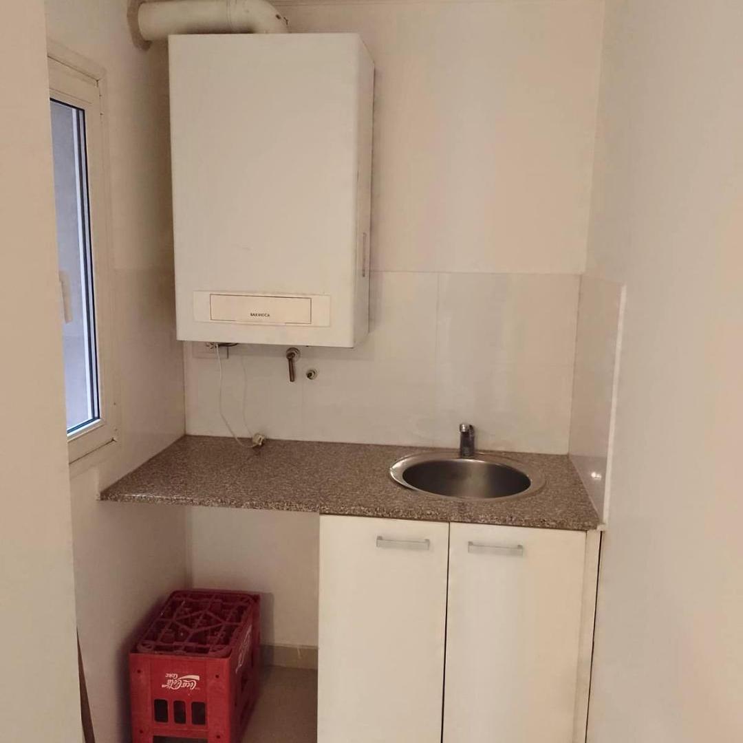 Foto de DEPARTAMENTO EN ALQUILER CON DOS COCHERAS. MENDOZA 69. NEUQUÉN CAPITAL, imagen 4
