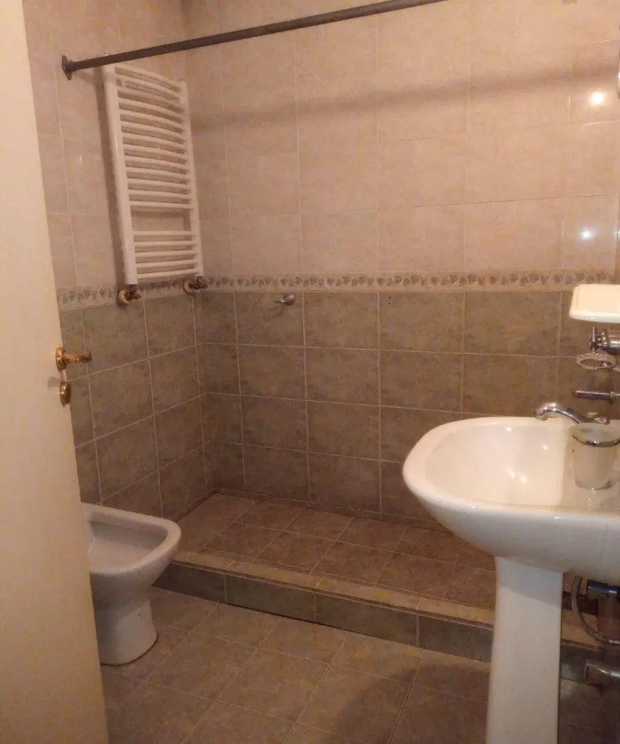 CASA EN ALQUILER. RIO SENGUER 982, NEUQUÉN CAPITAL. 3