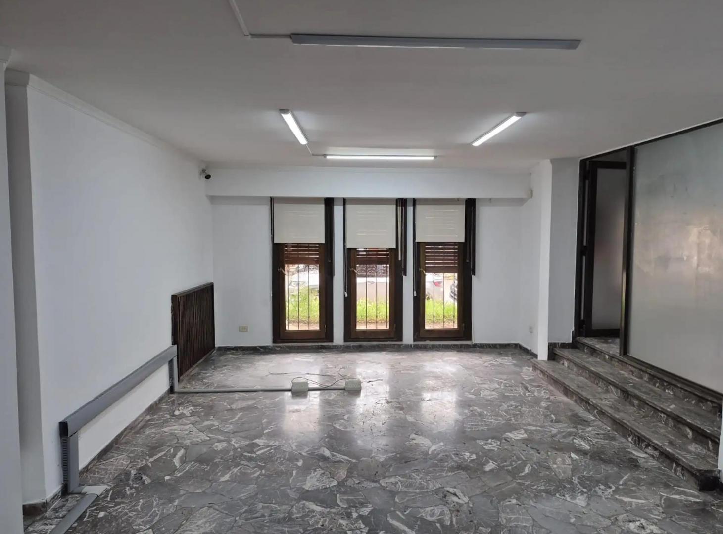 Foto de CASA/OFICINAS EN ALQUILER - BROWN 825, NEUQUÉN CAPITAL, imagen 3