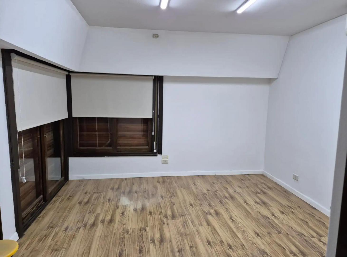 Foto de CASA/OFICINAS EN ALQUILER - BROWN 825, NEUQUÉN CAPITAL, imagen 5