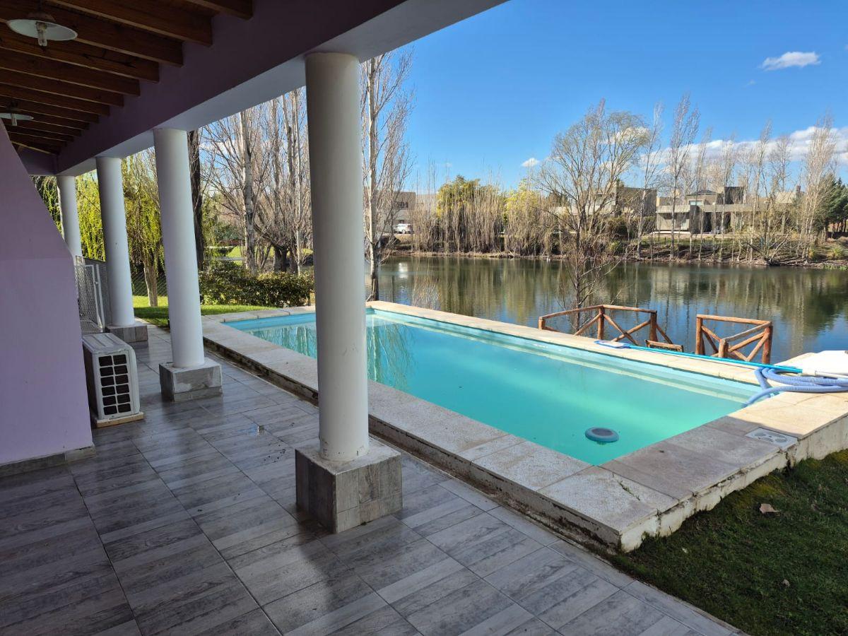 Foto de CASA EN ALQUILER - BARRIO CERRADO LA ZAGALA, NEUQUÉN CAPITAL, imagen 2