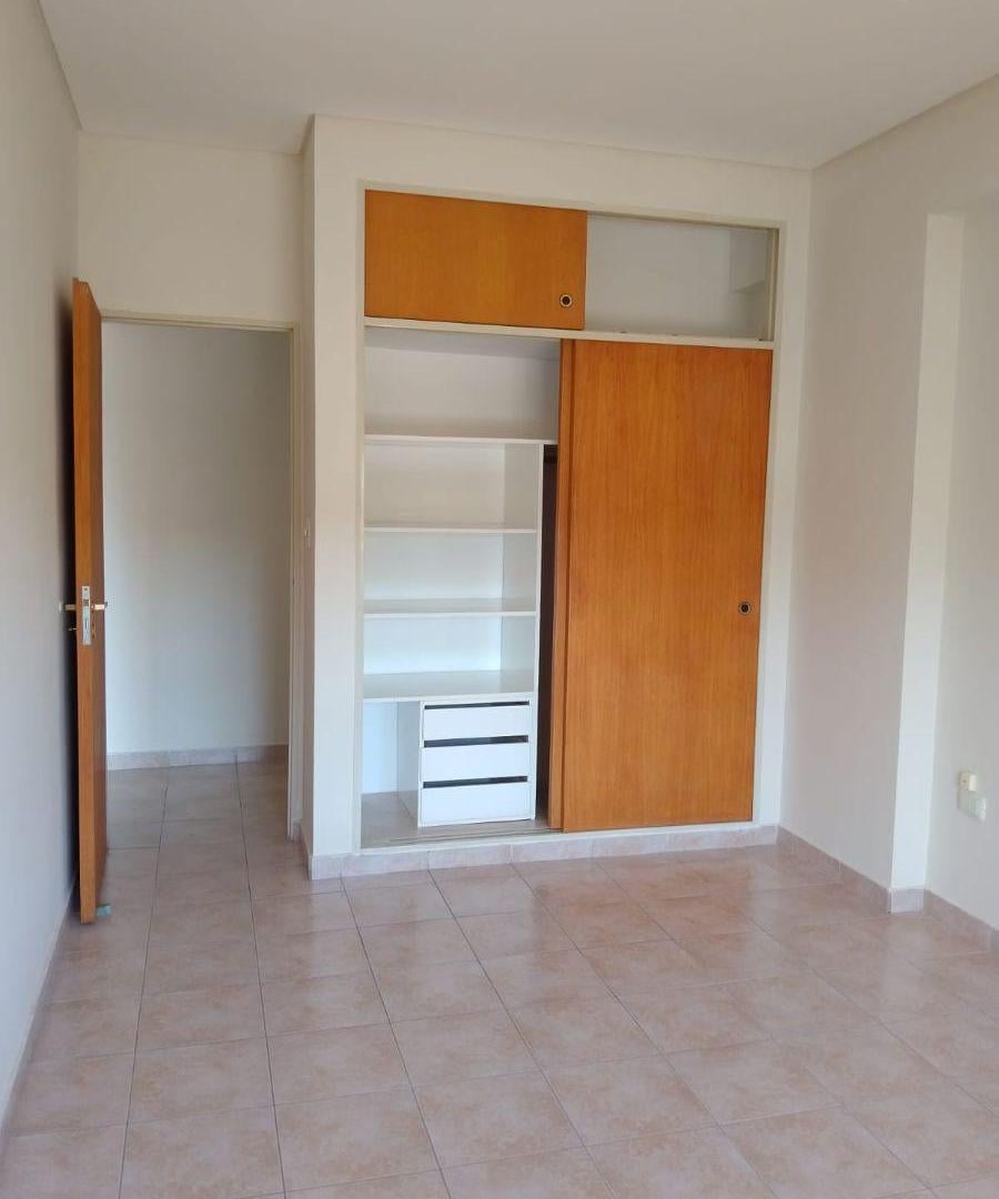 Foto de DEPARTAMENTO EN ALQUILER - CARLOS H. RODRÍGUEZ 826, PISO 3 DEPTO D, imagen 5