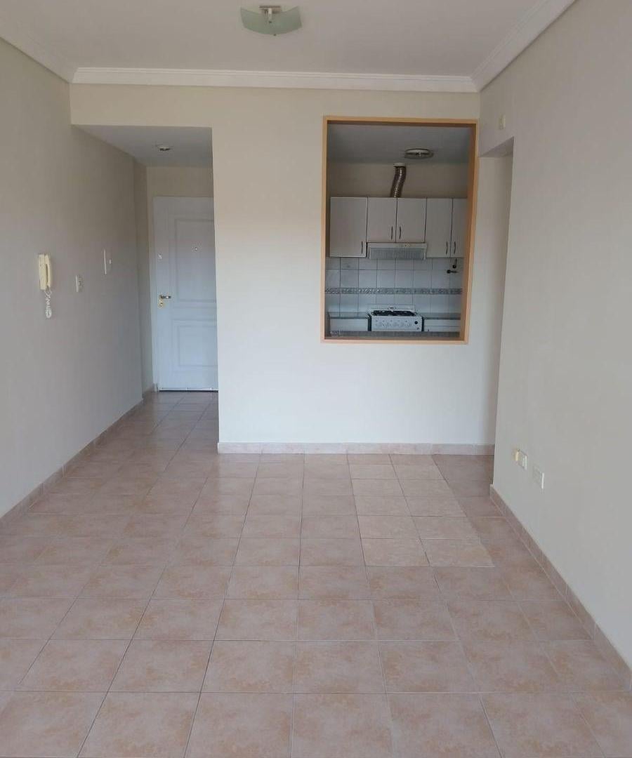 Foto de DEPARTAMENTO EN ALQUILER - CARLOS H. RODRÍGUEZ 826, PISO 3 DEPTO D, imagen 4