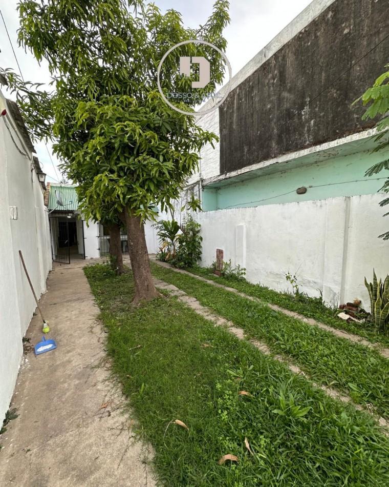 CASA EN VENTA EN CALLE ARTURO ILLIA 1850
