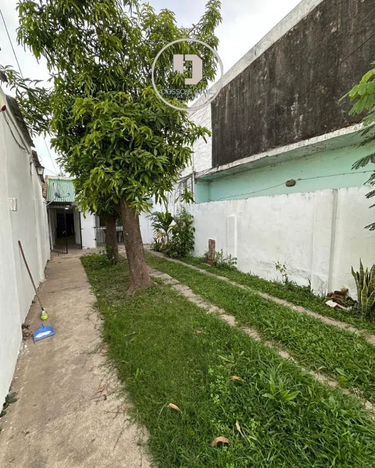 CASA EN VENTA EN CALLE ARTURO ILLIA 1850 1