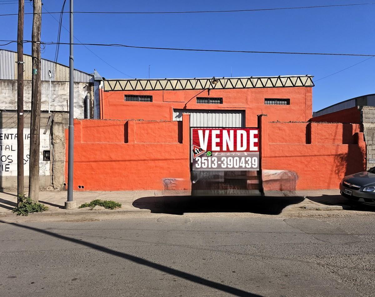 612 m² Dos Galpones Sobre Armada Argentina y Salida a Otra Calle 5