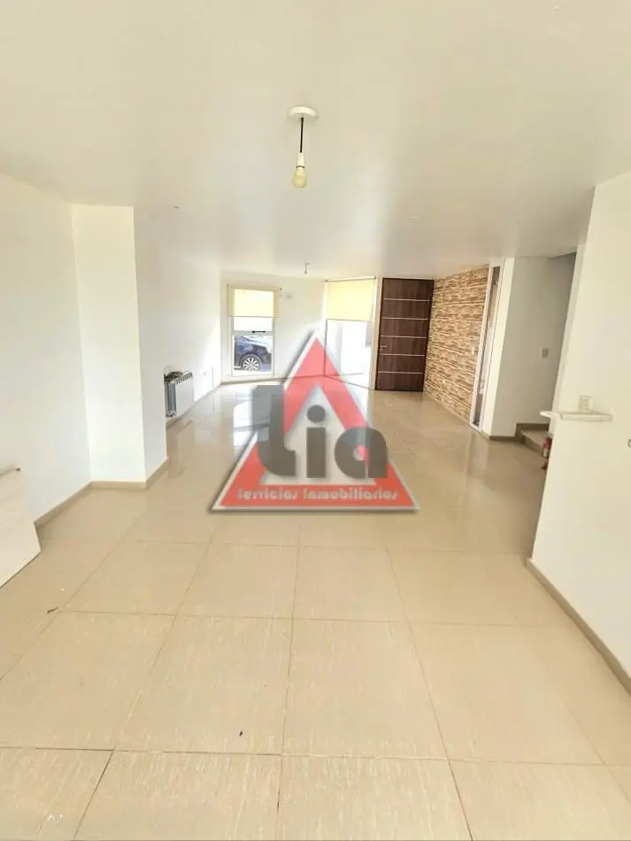 Tejas del Sur I | SIN expensas |Duplex 3 dorm | Patio + asador |Radiadores 2