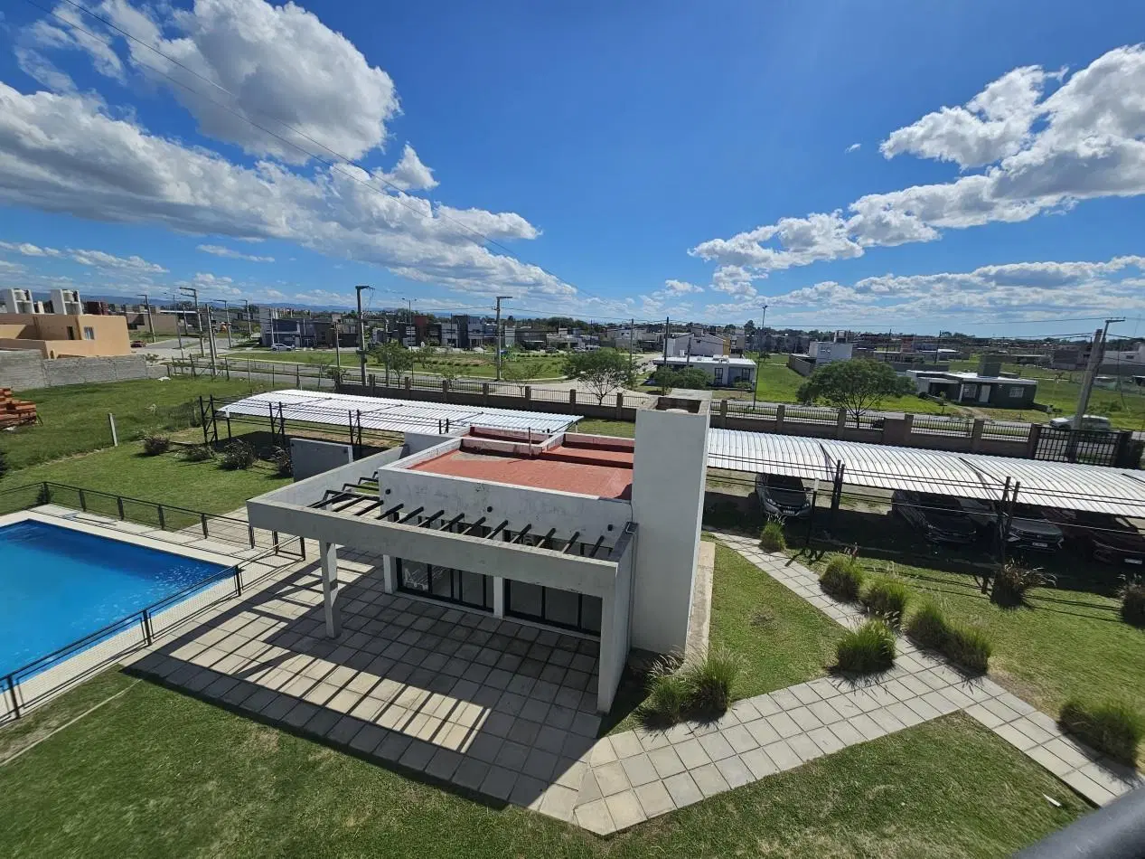 2 Dormitorios c/Cochera Propia Incluida/ Vista abierta, Pileta y SUM 4