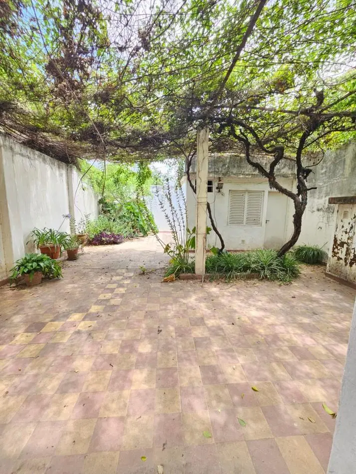 Casa 2 Dormitorios + Patio Propio + Consultorio | Alto Alberdi 4