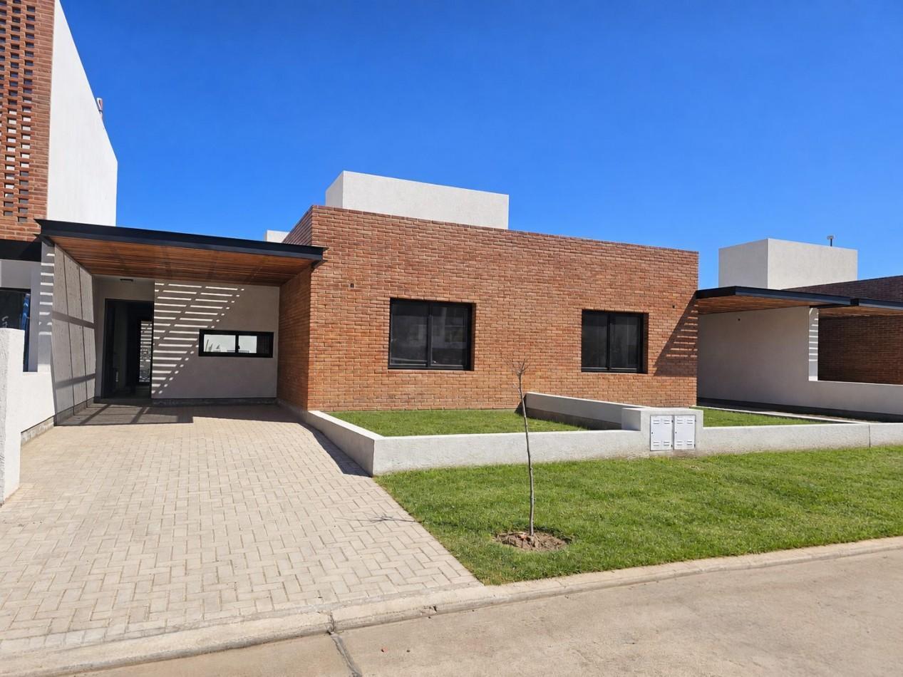 Foto de CASA A ESTRENAR 2 DORM / EN PLANTA BAJA / CON SUITE Y GALERIA/ SAN, imagen 5