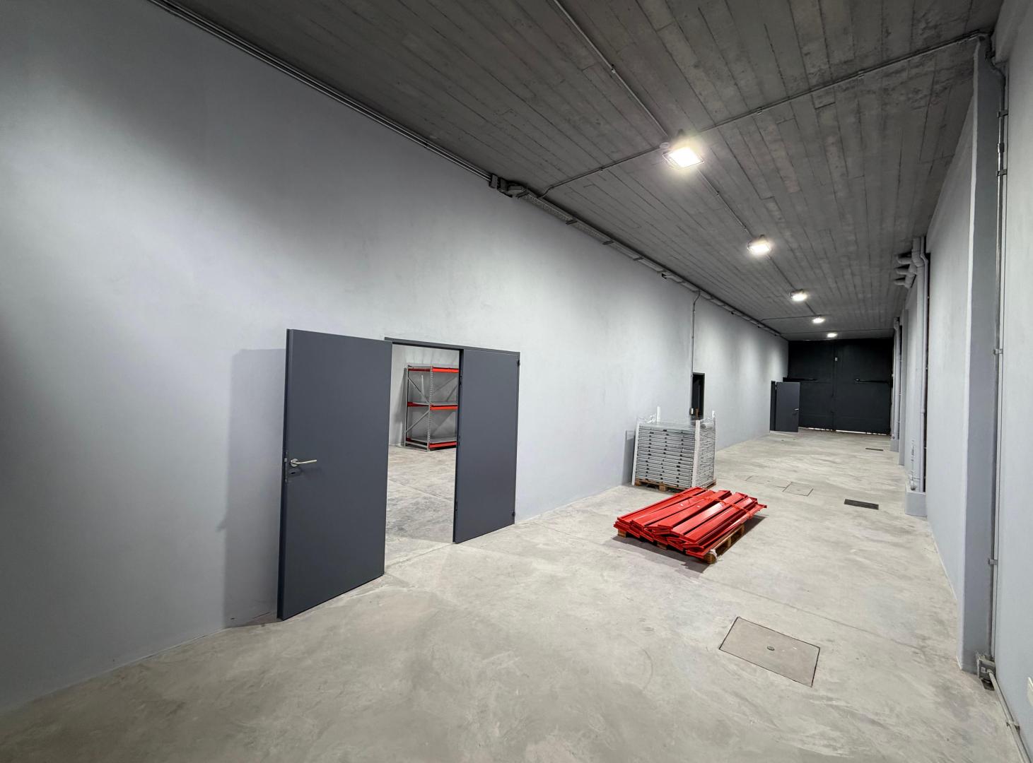 Foto de GALPÓN INDUSTRIAL PREMIUM A ESTRENAR | 549 m²CUBIERTOS | OFICINAS |, imagen 4