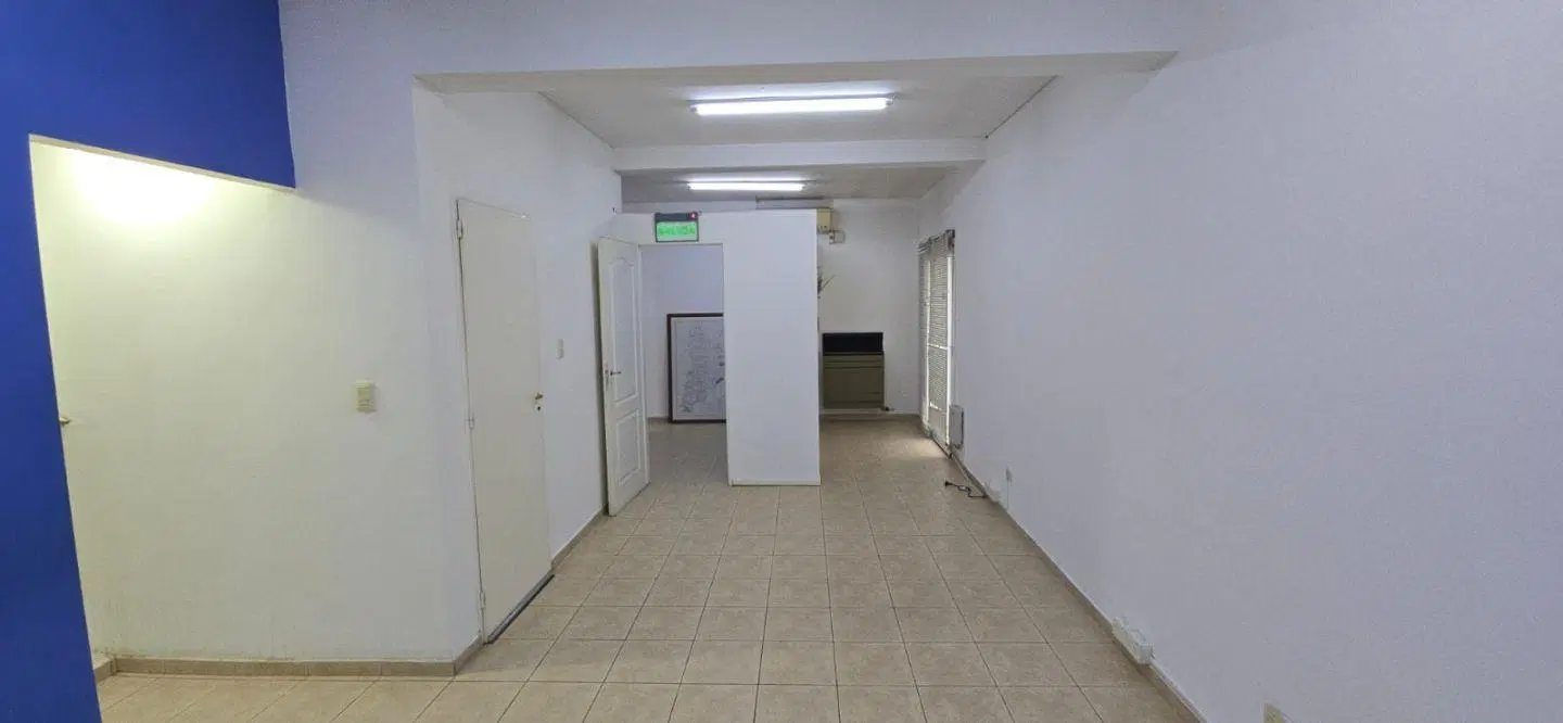 Alquilo Oficina 145m2 4