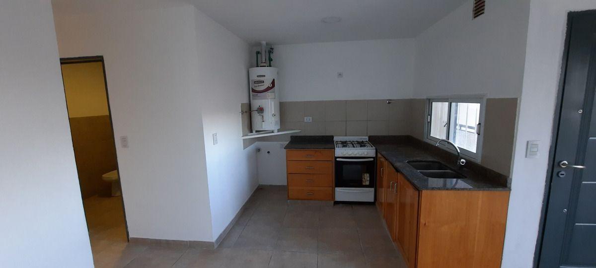 Foto de Alquilo Depto 2 Dorm C/ Gara - Barrio La Casona - Plottier, imagen 5