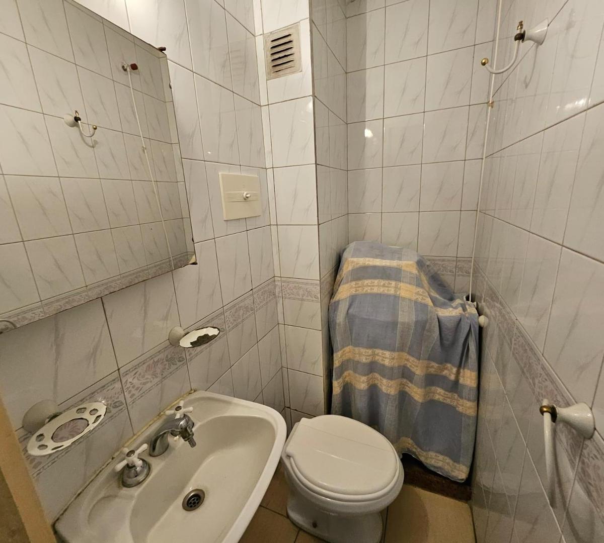 Departamento en Venta - 4 Ambientes - Caballito 3