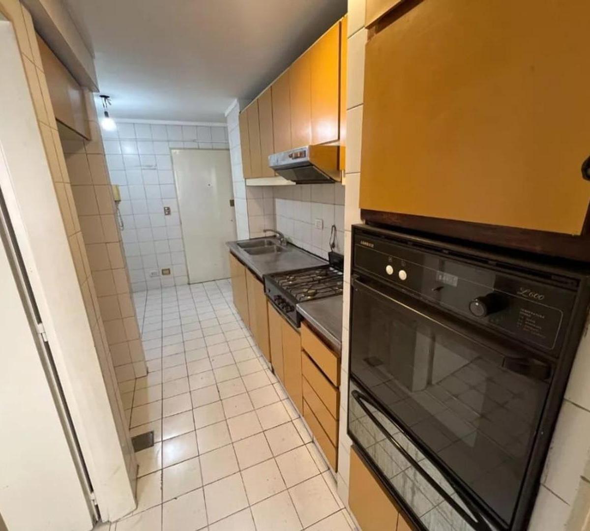 Departamento en venta - 4 ambientes c/ dependencia- Palermo