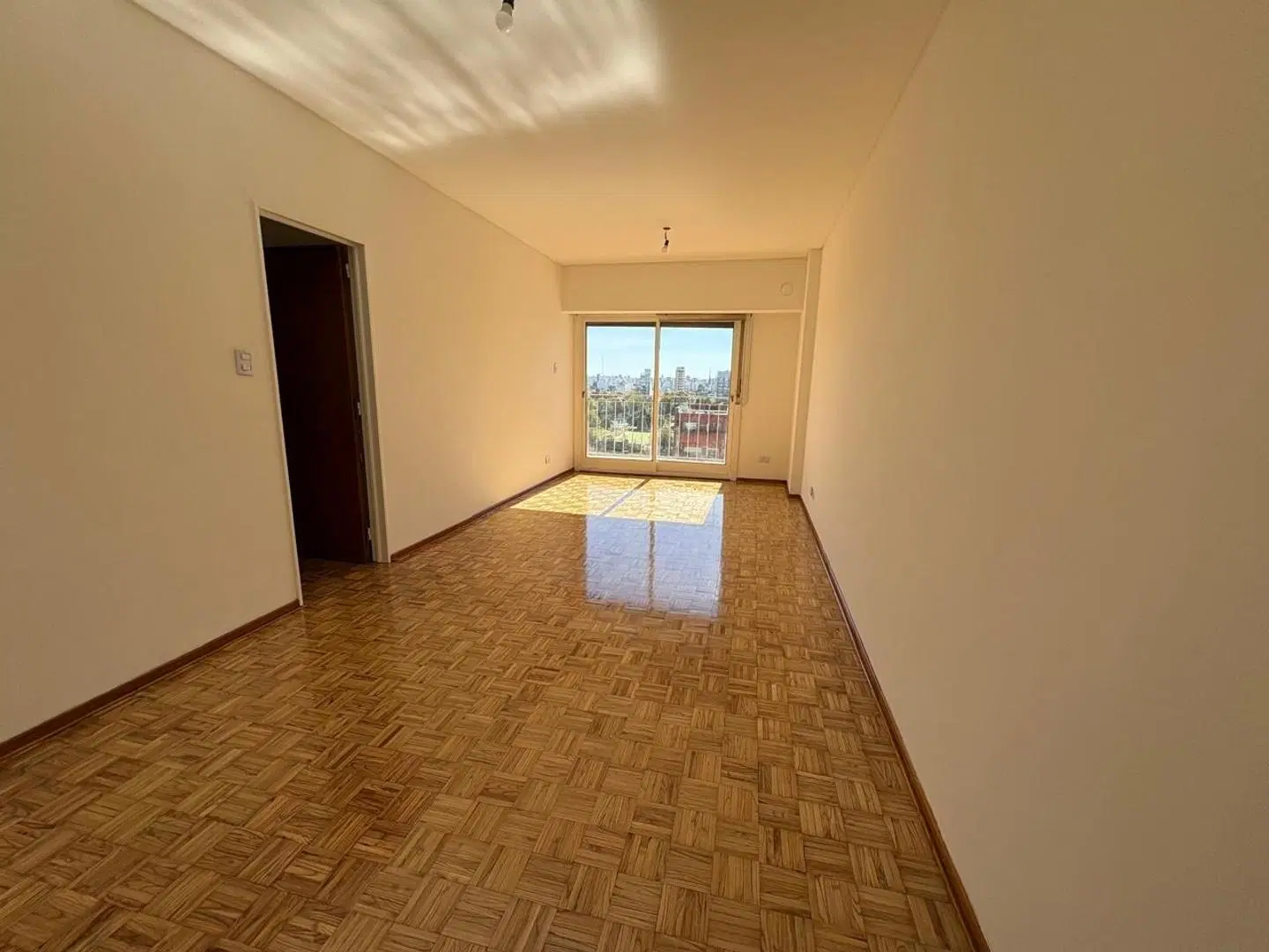 Departamento en Alquiler - 4 ambientes - Caballito 3